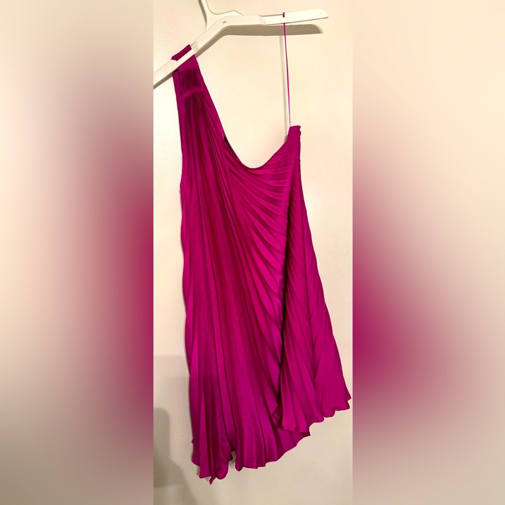 Flirty one shoulder Banana Republic party dress